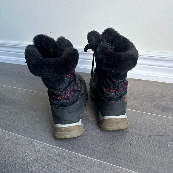 Santana Canada Mio Leather Insulated Waterproof Black Winter Boots Women’s Sz. 8 - Picture 5 of 17